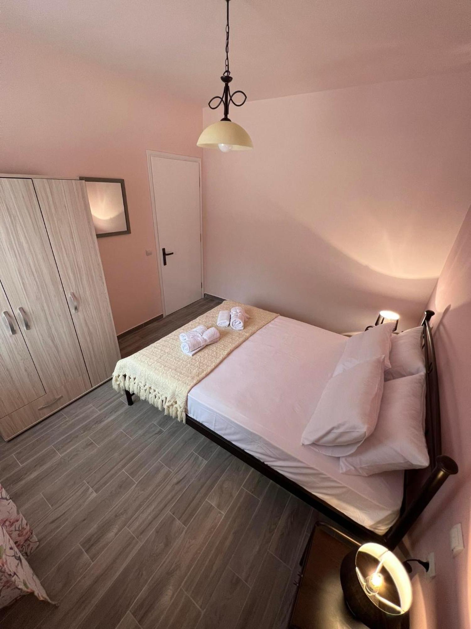Katelia'S Apartments Almiropótamos Стая снимка